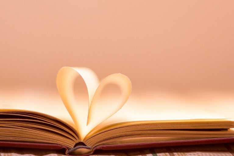 Versículo que fala de amor em 1 Coríntios 13